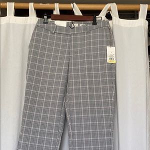 BRAND NEW slim ankle trousers